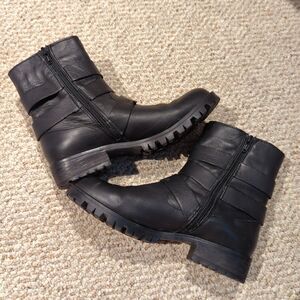 Steve Madden Black Leather Moto Boots